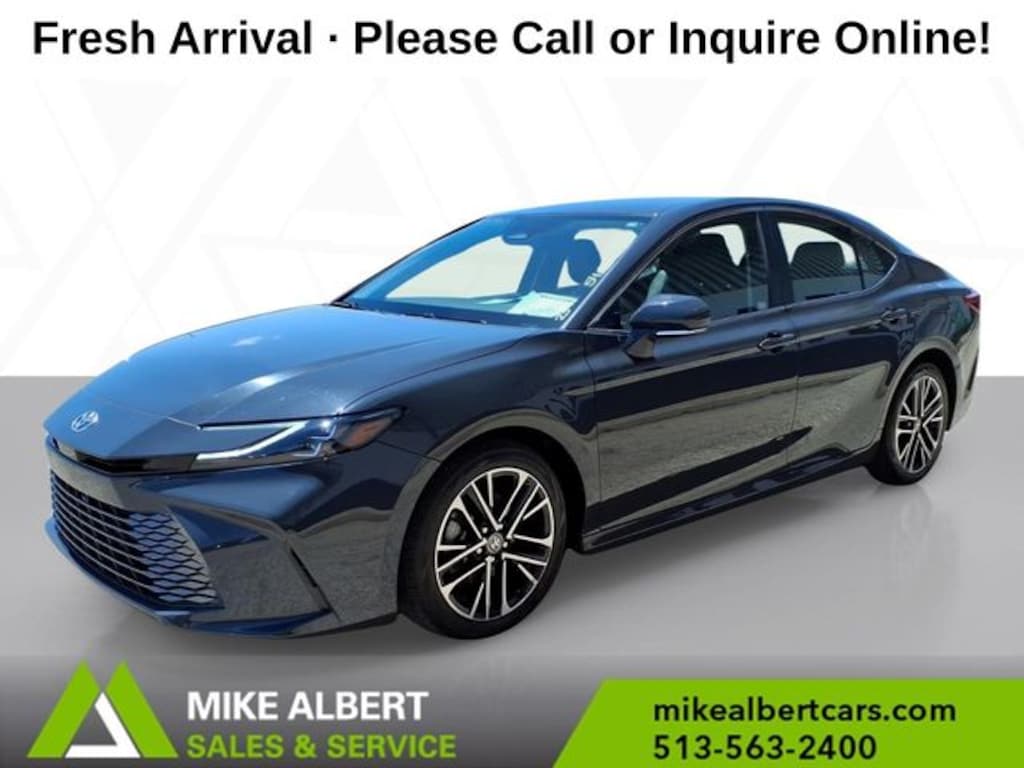 Used 2025 Toyota Camry XLE Sedan