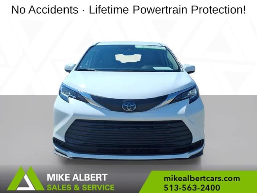 Used 2021 Toyota Sienna LE 8 Passenger Minivan/Van