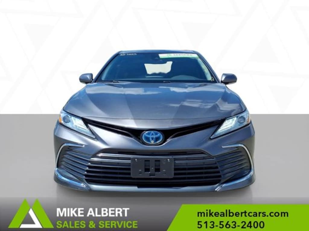 Used 2023 Toyota Camry Hybrid XLE Sedan