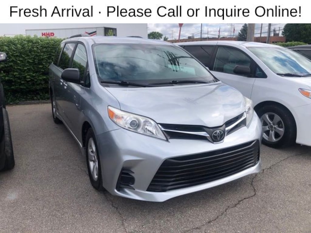 Used 2020 Toyota Sienna LE 8 Passenger Minivan/Van
