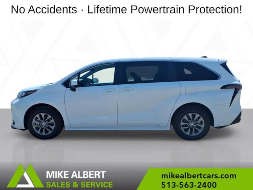 Used 2025 Toyota Sienna LE 8 Passenger Minivan/Van