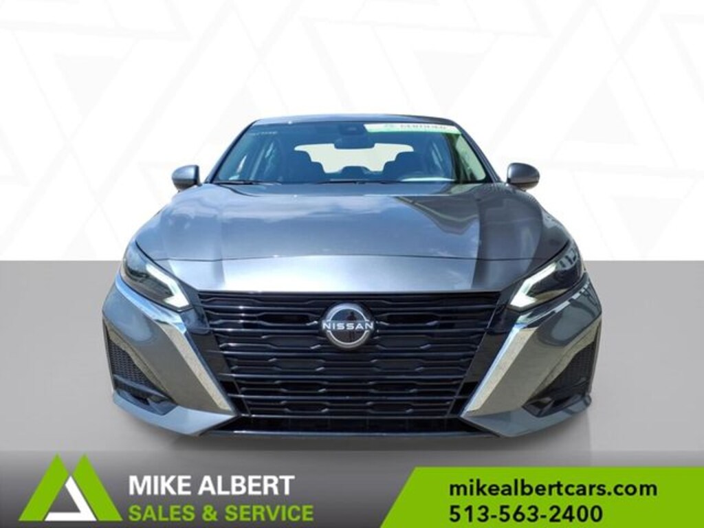 Used 2023 Nissan Altima 2.5 SV Sedan