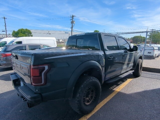 2018 Ford F-150 Raptor photo 3