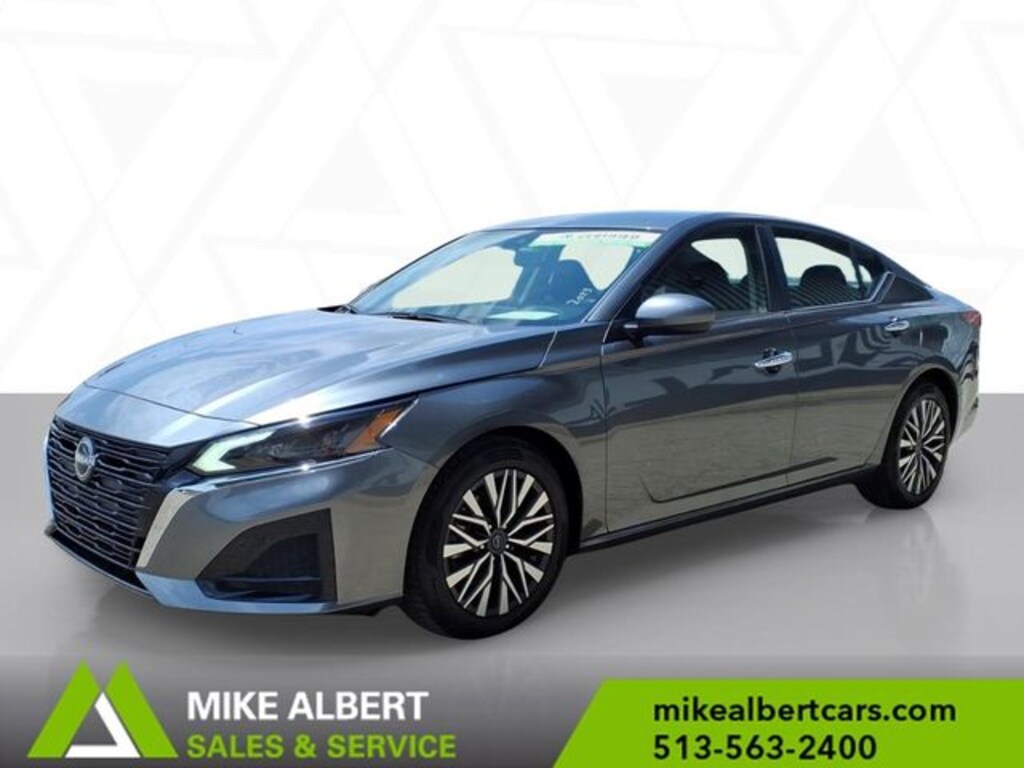 Used 2023 Nissan Altima 2.5 SV Sedan