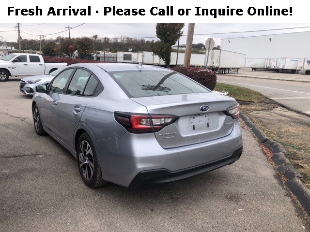 2024 Subaru Legacy Base photo 3