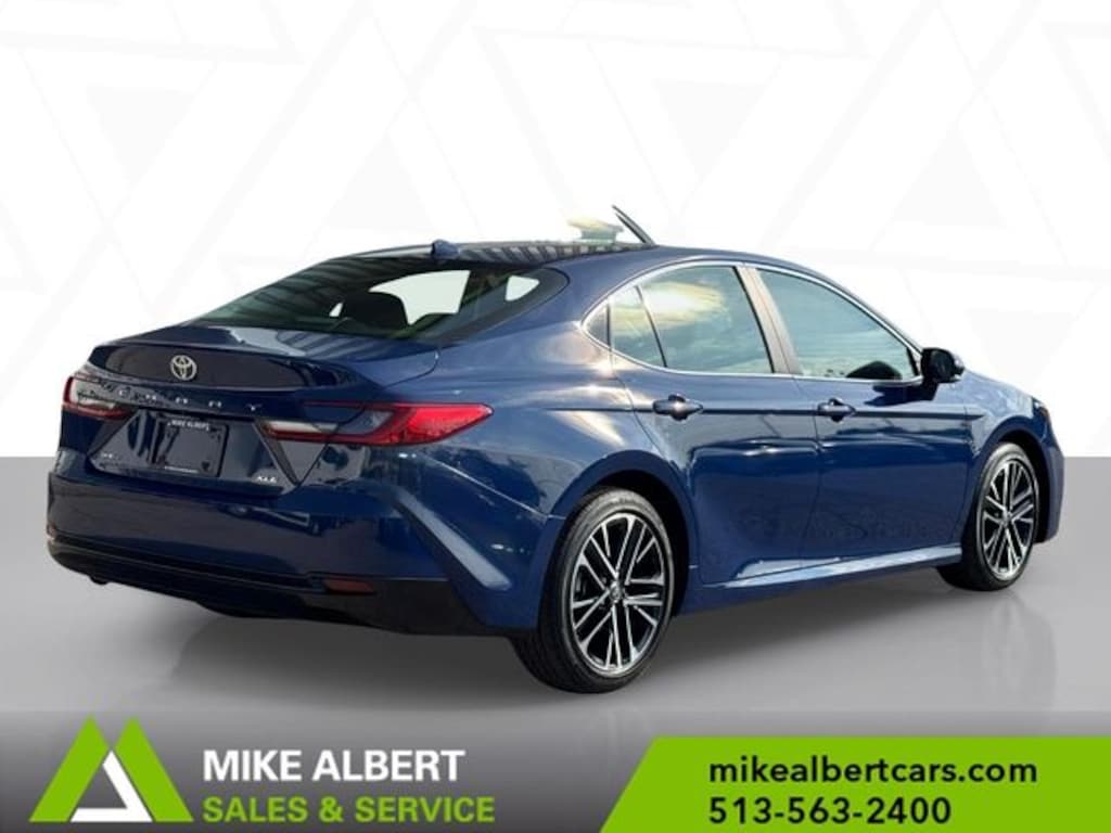 Used 2025 Toyota Camry XLE Sedan