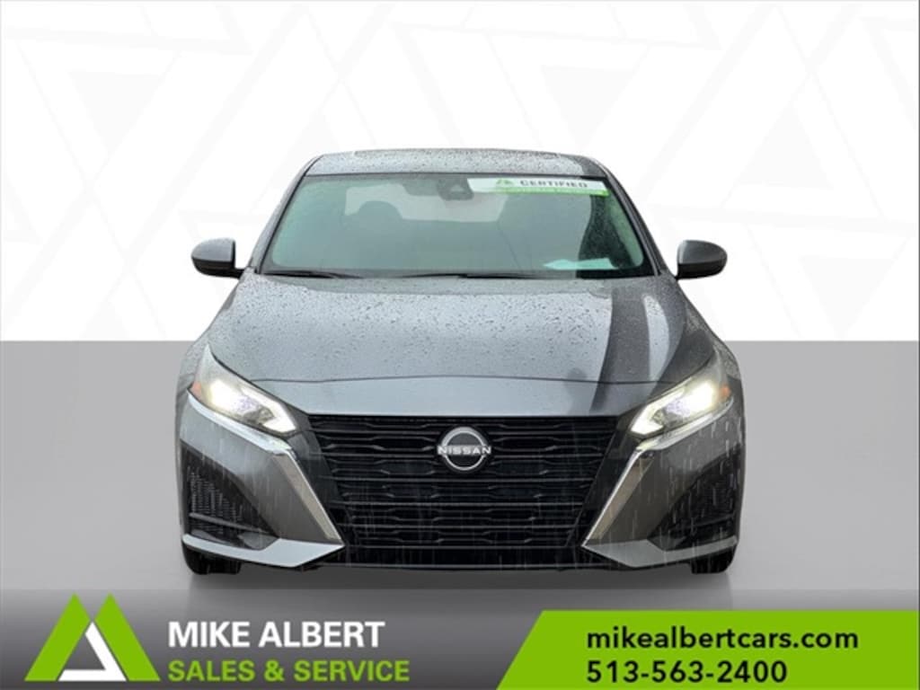 Used 2023 Nissan Altima 2.5 SV Sedan
