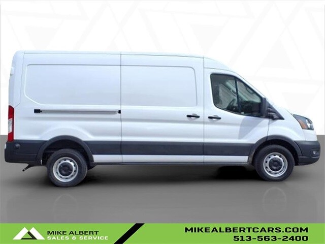 2024 Ford Transit photo 2