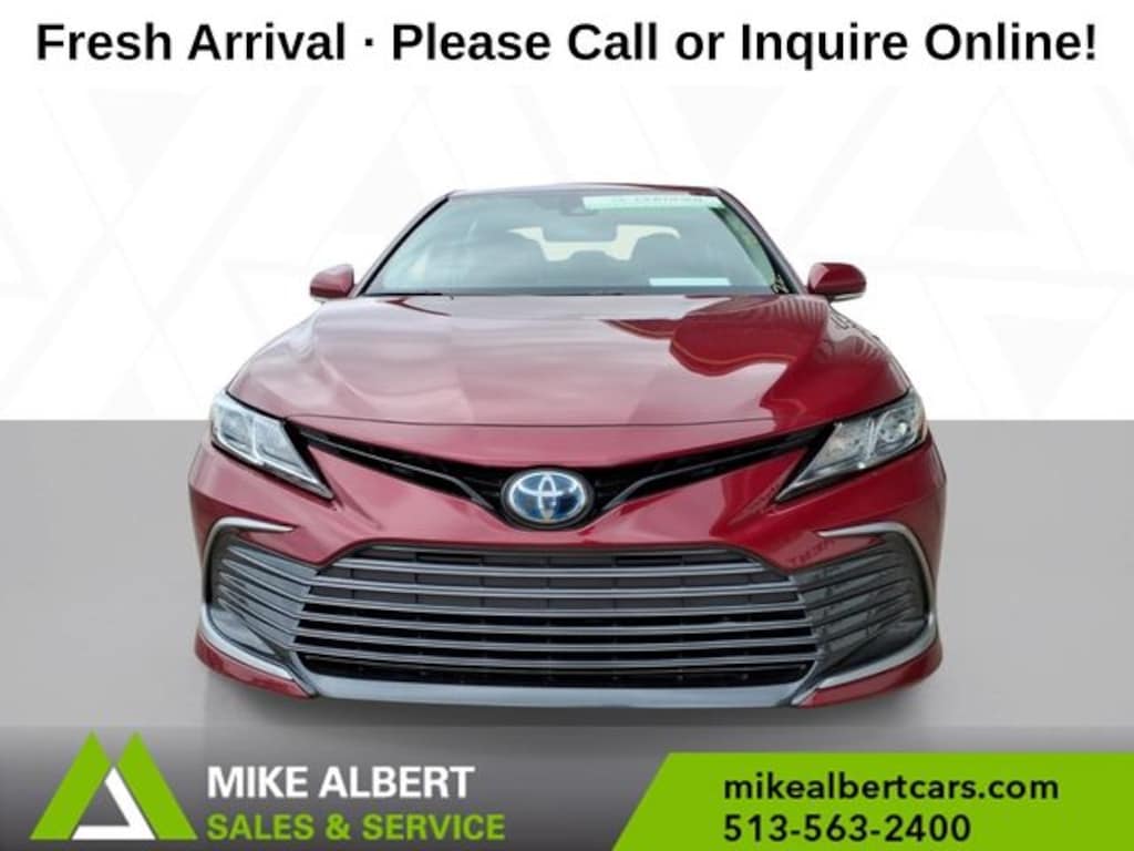 Used 2022 Toyota Camry Hybrid LE Sedan