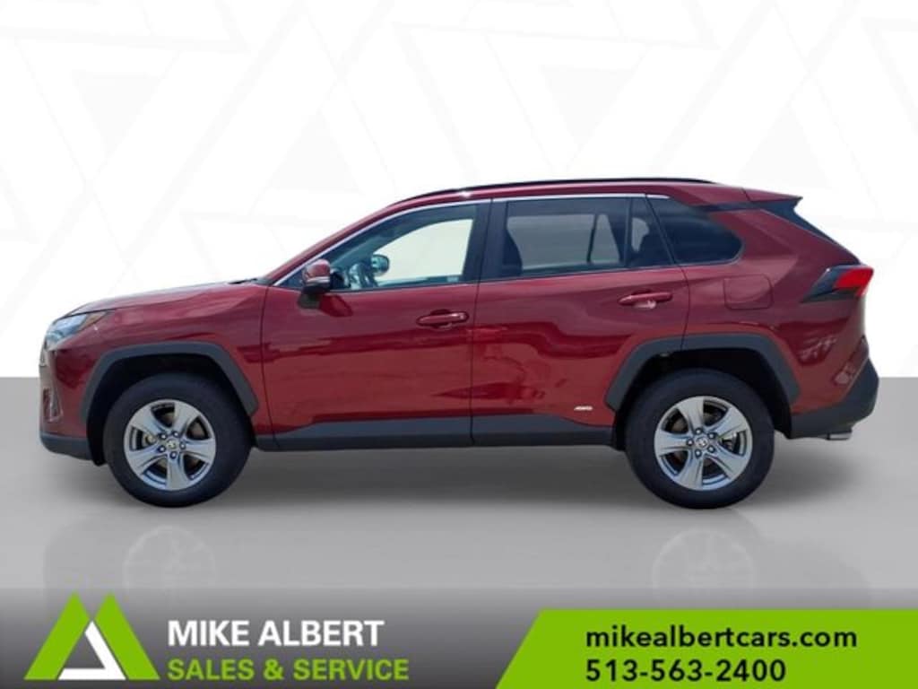 Used 2022 Toyota RAV4 Hybrid XLE SUV