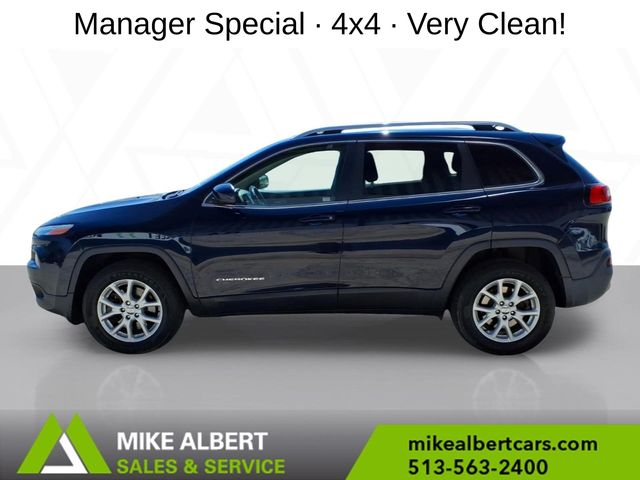 View vehicle photo 4