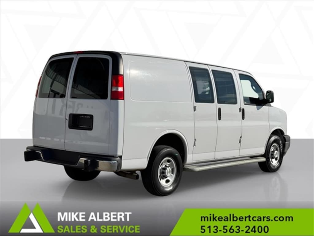 Used 2022 Chevrolet Express 2500  Cargo Van
