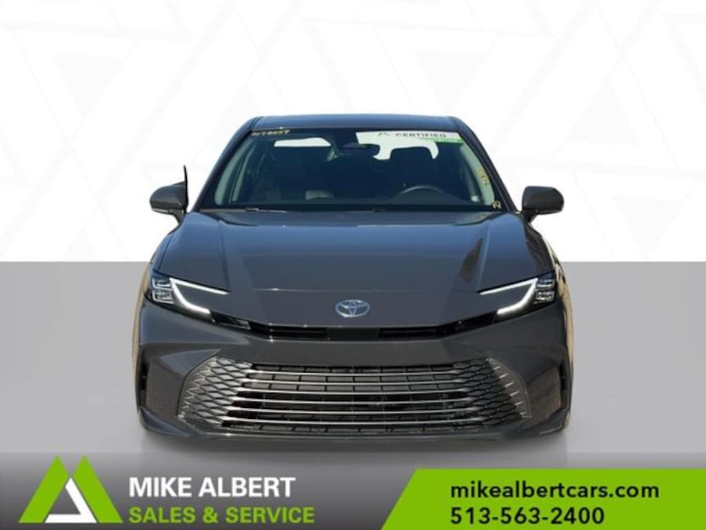 Used 2025 Toyota Camry XLE Sedan