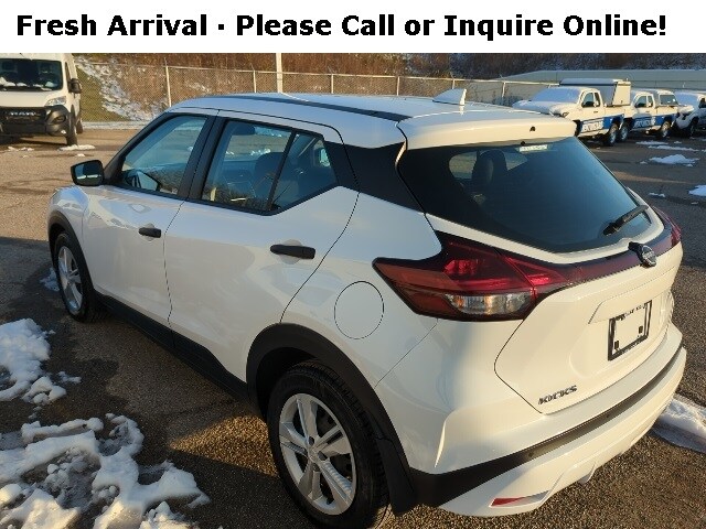 2024 Nissan Kicks S photo 3