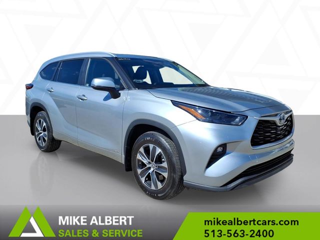 2023 Toyota Highlander Hybrid XLE AWD