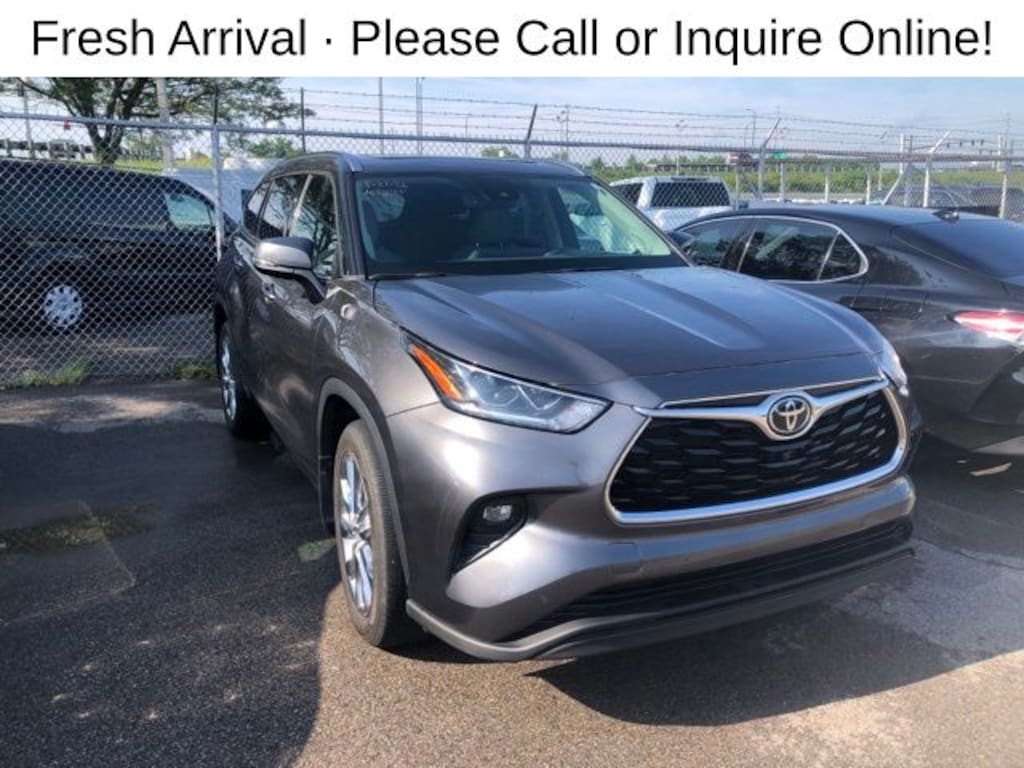 Used 2022 Toyota Highlander Limited SUV