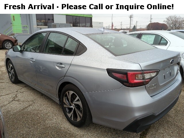 2024 Subaru Legacy Base photo 3