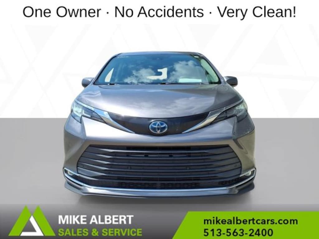Used 2021 Toyota Sienna XLE 7 Passenger Minivan/Van