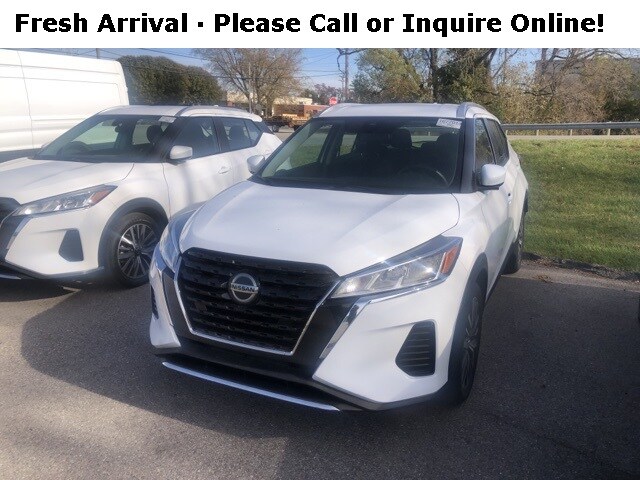 2021 Nissan Kicks SV photo 2