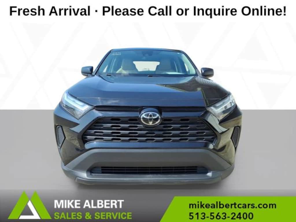 Used 2023 Toyota RAV4 LE SUV