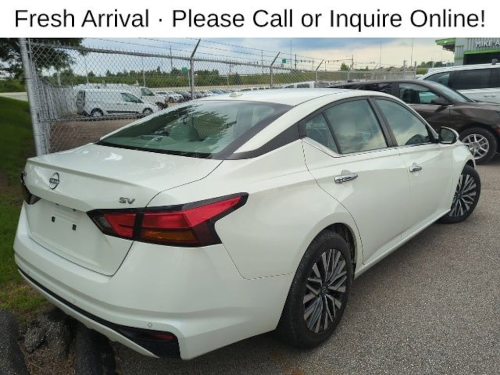 Used 2023 Nissan Altima 2.5 SV Sedan