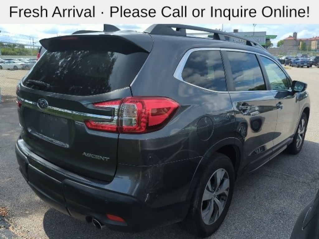 Used 2024 Subaru Ascent Premium SUV