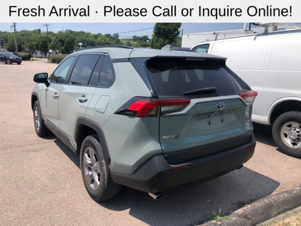 Used 2022 Toyota RAV4 Hybrid XLE SUV