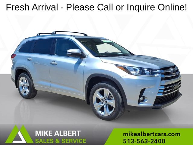 Celestial Silver Metallic 2019 Toyota Highlander Limited AWD SUV / Crossover All-Wheel Drive 8-Speed Automatic