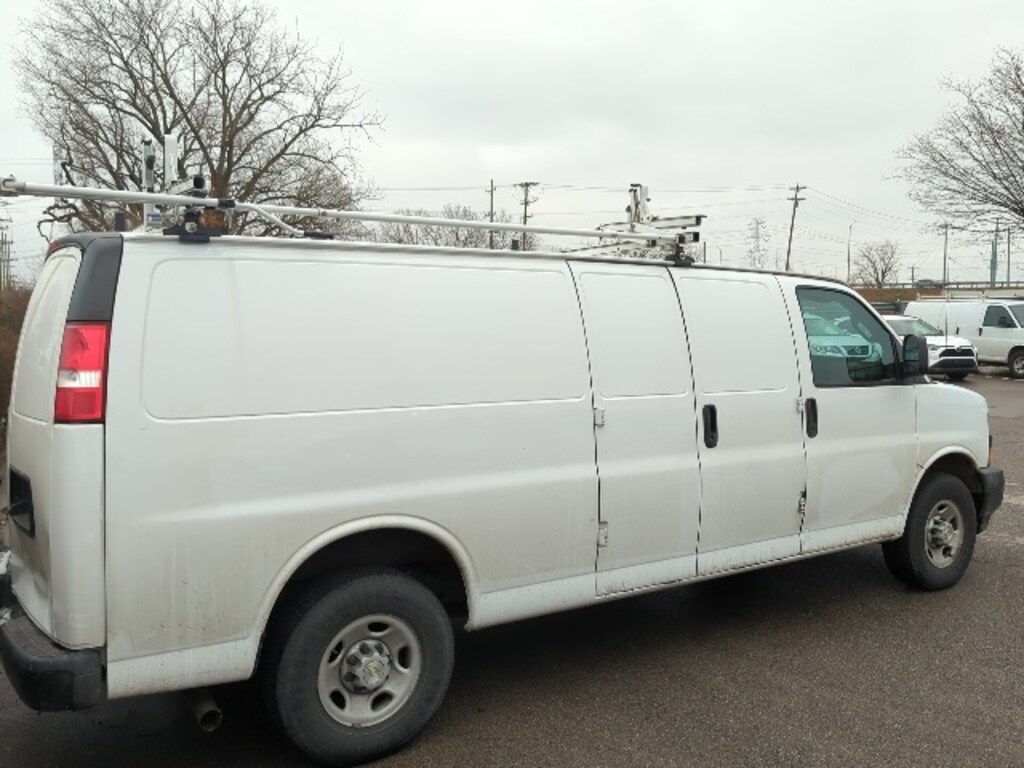 Used 2022 Chevrolet Express 2500 Cargo Van