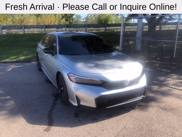 Solar Silver Metallic 2025 Honda Civic Sedan Front-Wheel Drive Continuously Variable Transmission