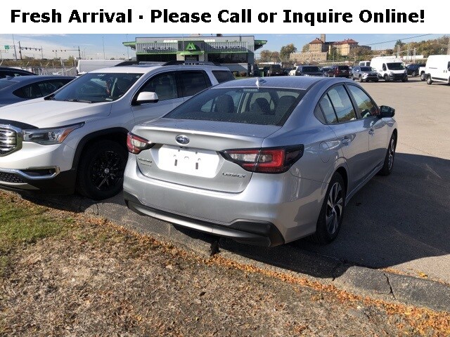 2024 Subaru Legacy Base photo 3