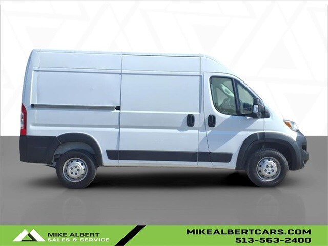 2023 Ram ProMaster 2500 photo 2