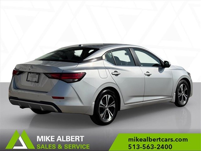 2022 Nissan Sentra SV photo 3