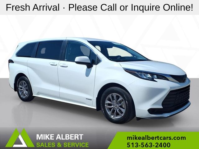 2021 Toyota Sienna Blanco (Super White) Minivan Tracción delantera Transmisión variable continua