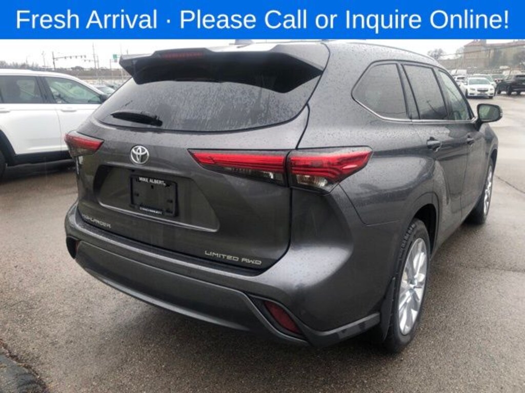 Used 2022 Toyota Highlander Limited SUV