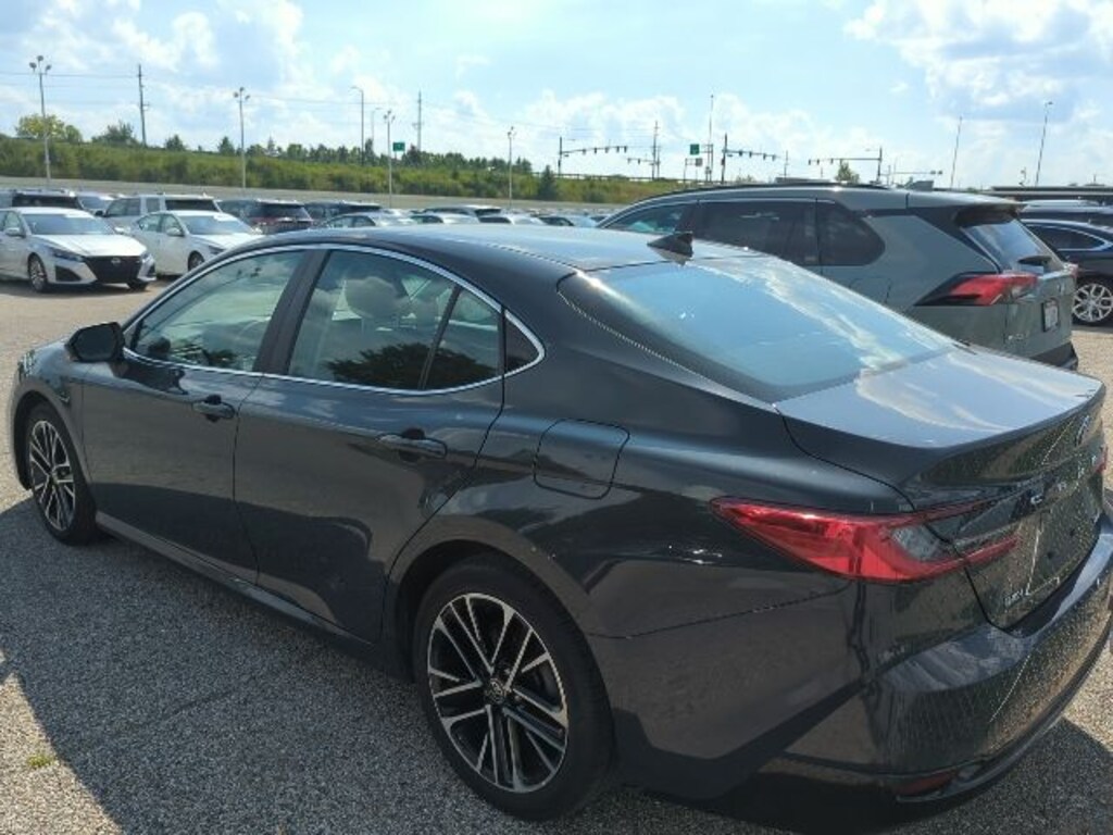 Used 2025 Toyota Camry XLE Sedan