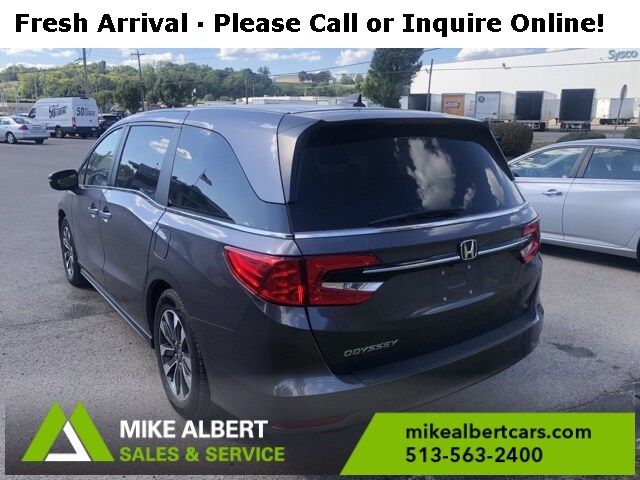 2024 Honda Odyssey EX-L photo 2