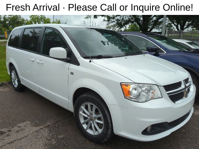 2019 Dodge Grand Caravan SE 35th Anniversary's photo