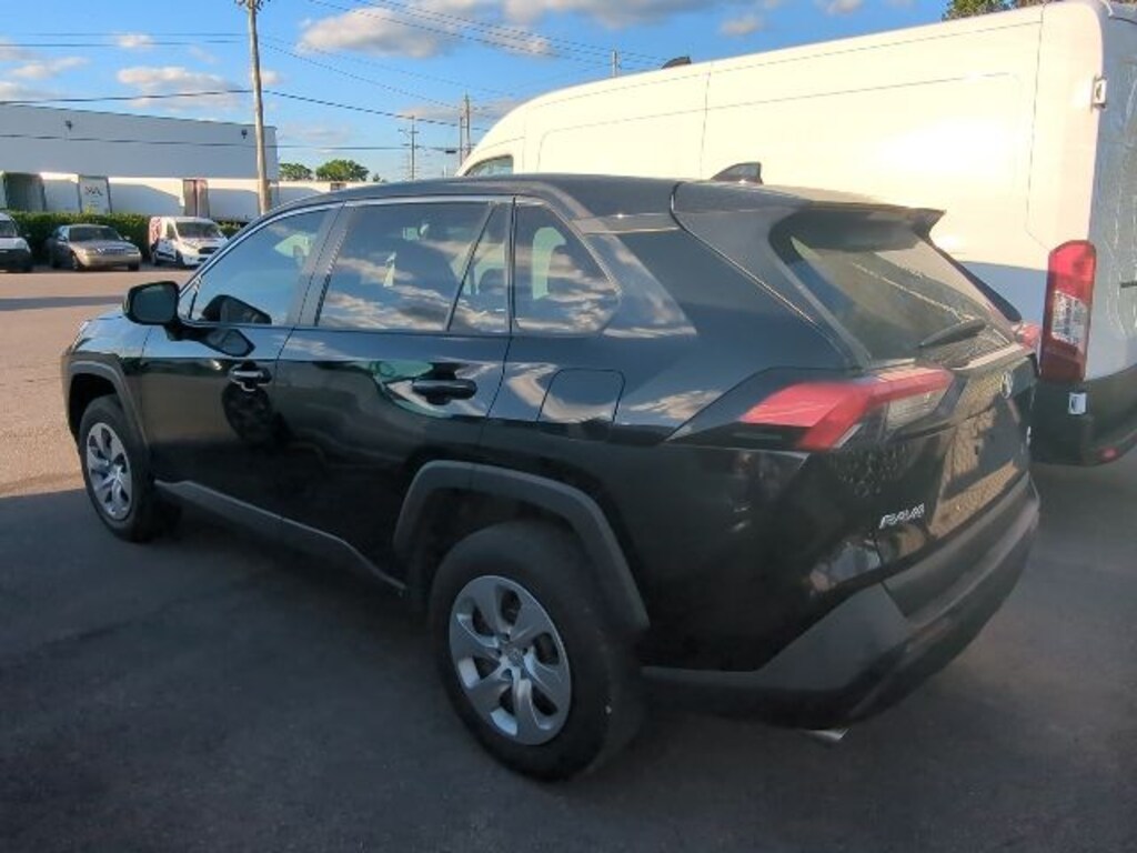 Used 2022 Toyota RAV4 LE SUV
