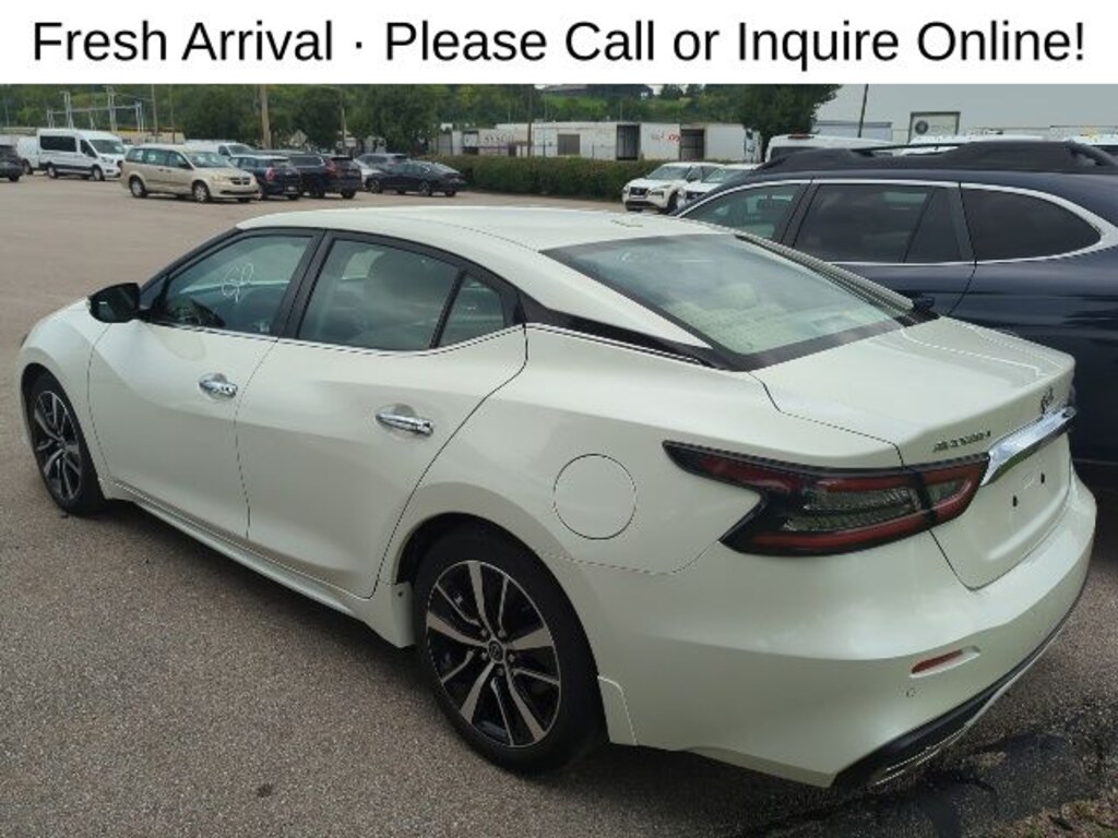Used 2023 Nissan Maxima SV Sedan