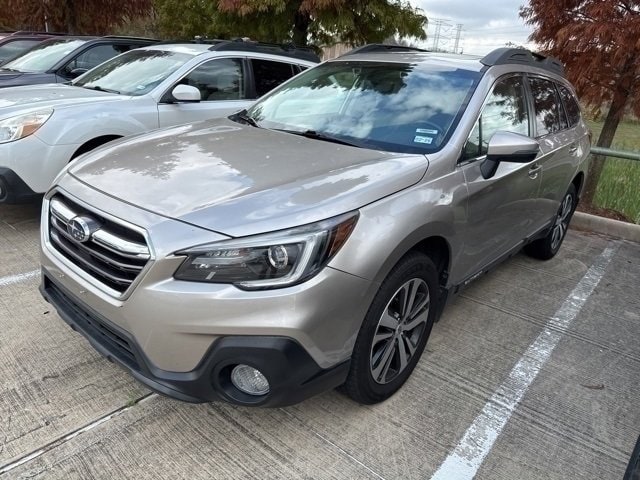 2018 Subaru Outback Limited's photo