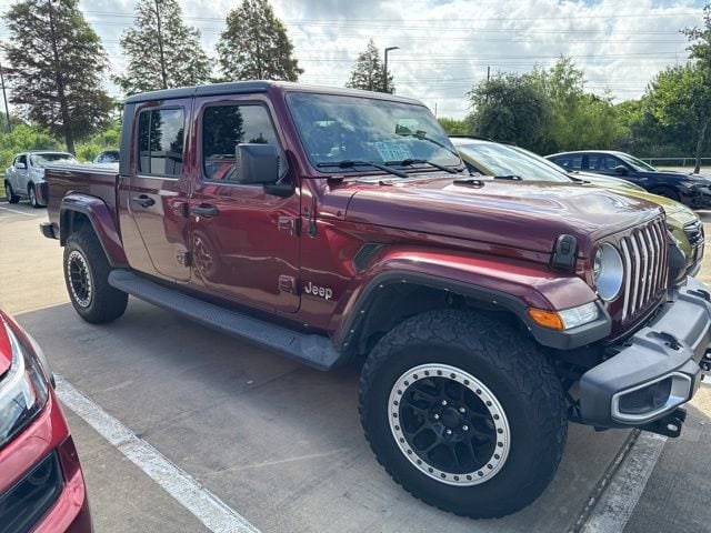 2022 Jeep Gladiator Overland's photo