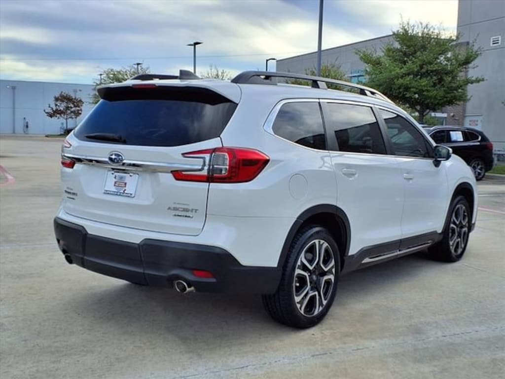 Certified 2023 Subaru Ascent Limited 8-Passenger SUV
