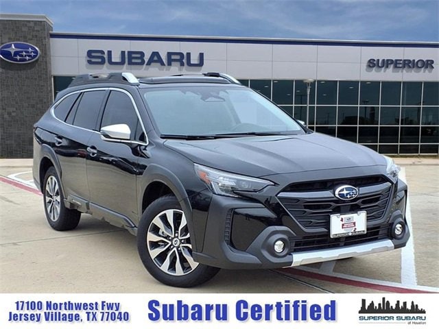 2023 Subaru Outback Touring's photo