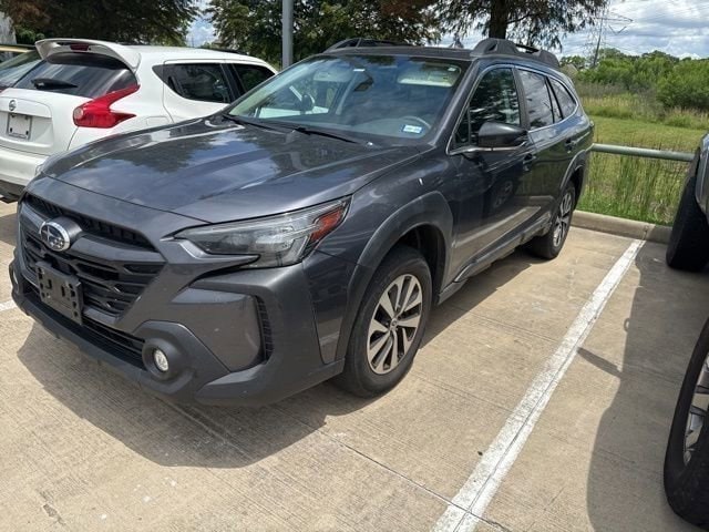 2024 Subaru Outback Premium's photo