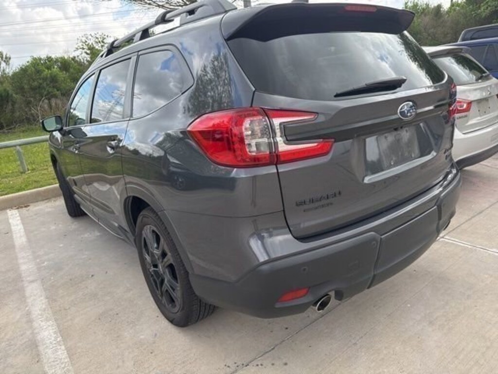 Certified 2023 Subaru Ascent Onyx Edition Limited 7-Passenger SUV