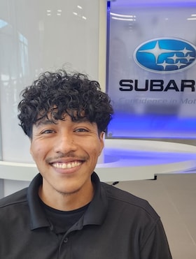 Staff member Edwin Cervantes from 080172b6b206