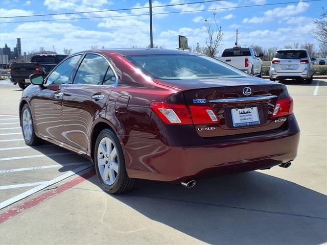 Used 2007 Lexus ES 350 with VIN JTHBJ46G572117961 for sale in Jersey Village, TX