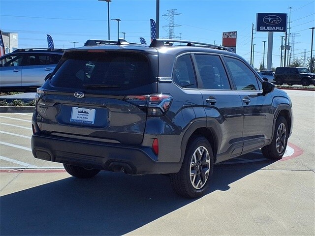 2025 Subaru Forester Base photo 4