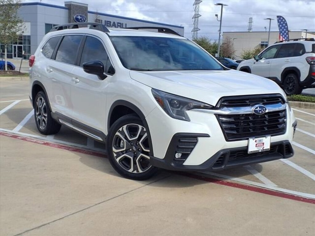 Certified 2024 Subaru Ascent Limited 8-Passenger SUV